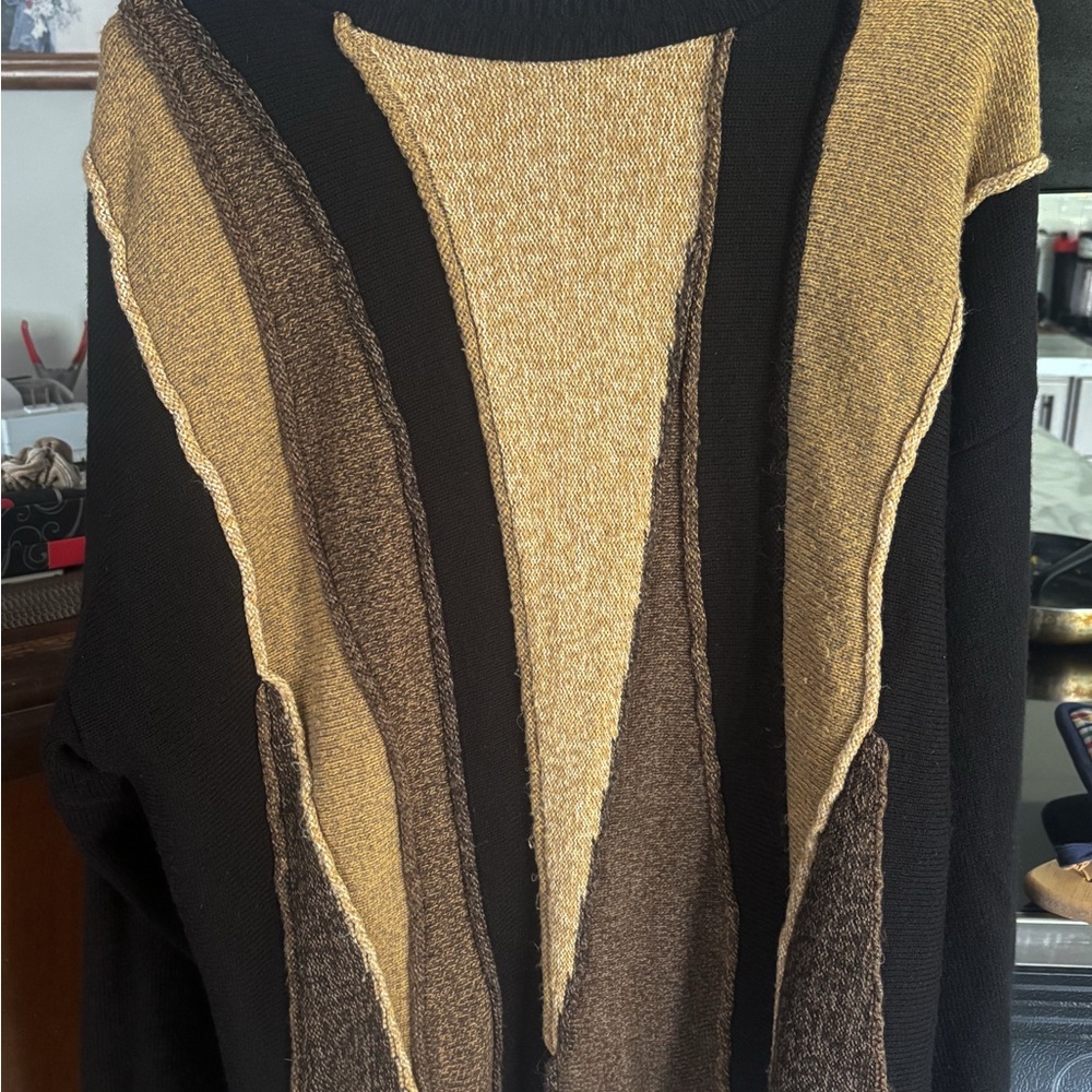 Vintage Black and Gold Textured Sweater